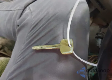 1999 Toyota 4Runner Sr5 V6 from USA, damaged, VIN JT3HN86R8X0197667